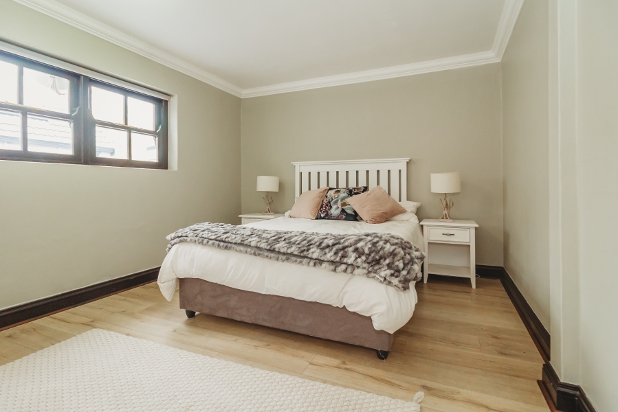 4 Bedroom Property for Sale in Heatherlands Western Cape
